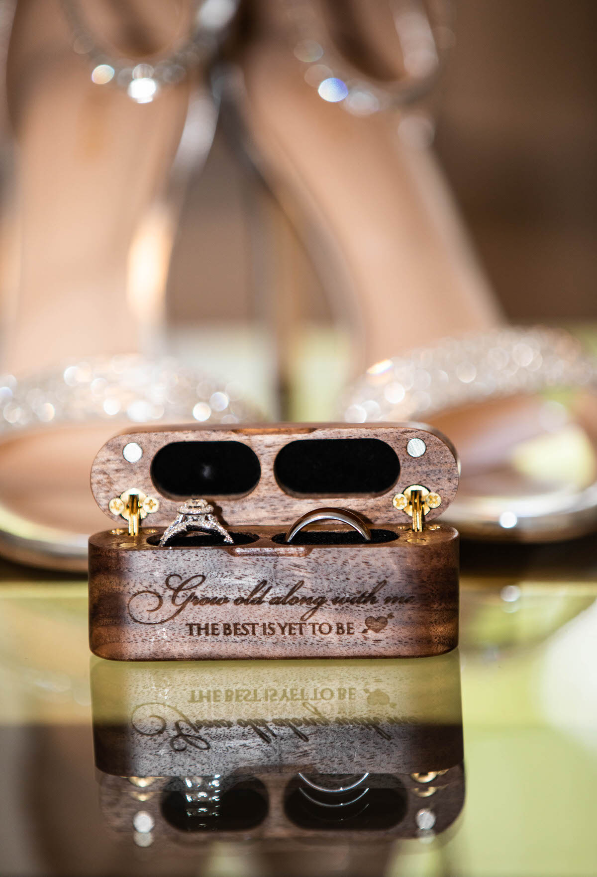 wedding-rings-shoes-background